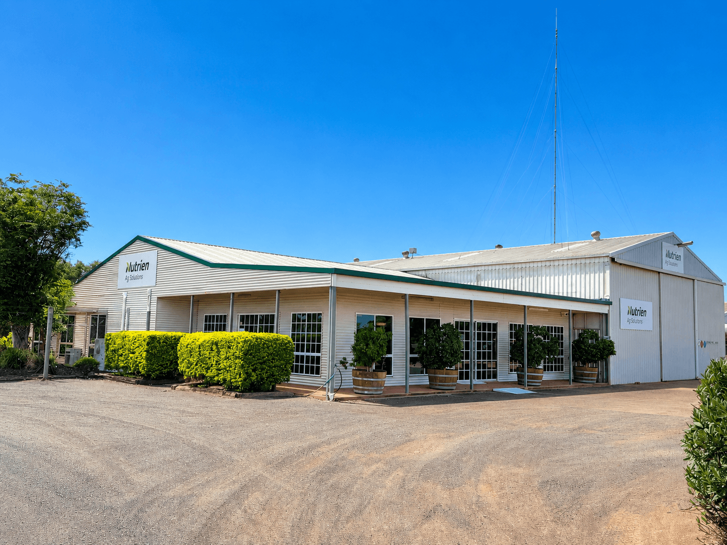 World-Leading Tenant - Essential Agricultural Supplier - Image 2